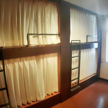 One Night Zleep At Nimman Hostel Chiang Mai Exterior foto