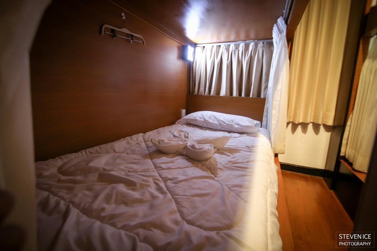 One Night Zleep At Nimman Hostel Chiang Mai Exterior foto